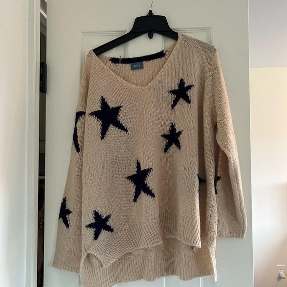 South Moon Under star sweater size small. Worn once. - Picture 1 of 2